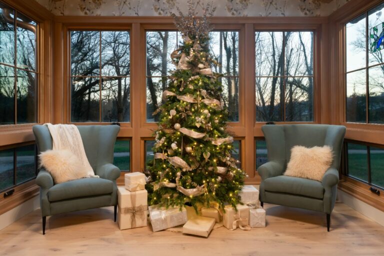 Homestead Holiday Christmas Tree Design