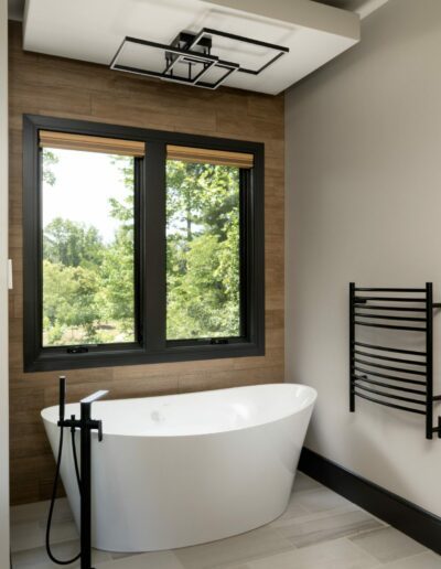 craftA large tub in the master bathroom