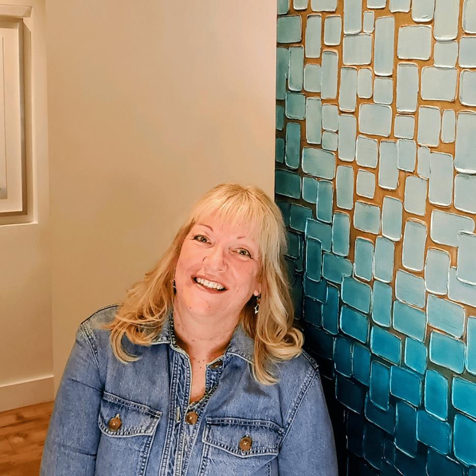 warehouse deliveries - interior design consultant