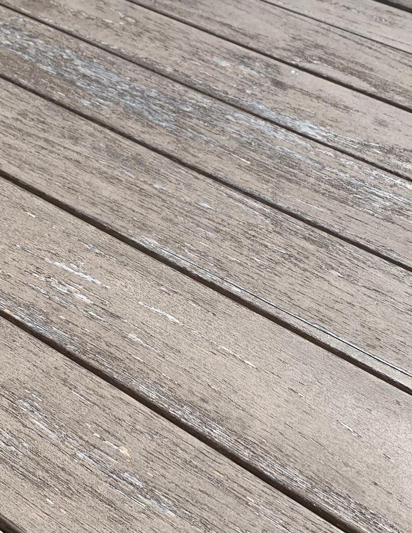 should i oil my outdoor teak furniture