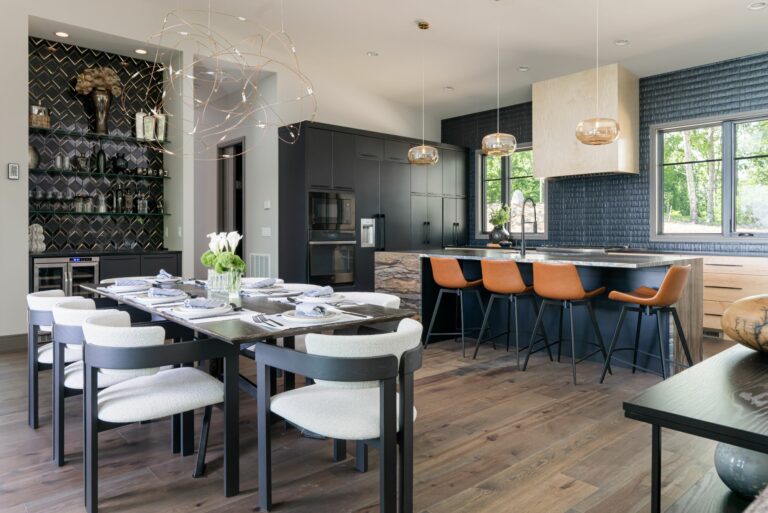 luxury mountain homes for sale in NC, USA